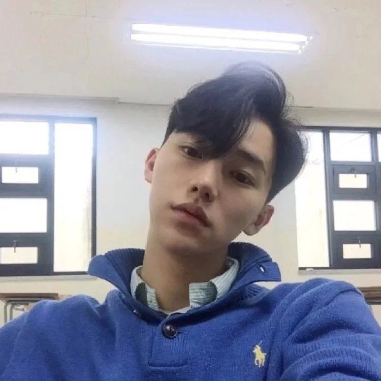 冯纪悦成