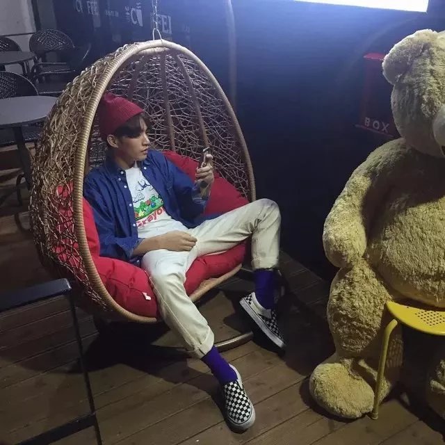 裘力育林