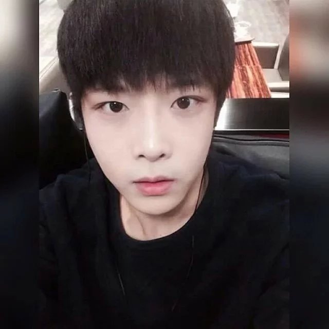 澹台蓉伯贝